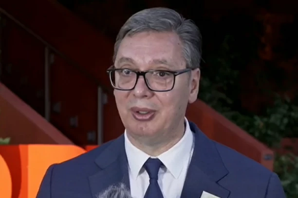 TAČNO U 13 ČASOVA! SUTRA VANREDNO OBRAĆANJE VUČIĆA!