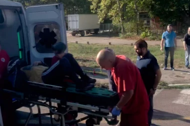 TEŠKA NESREĆA NA PANČEVAČKOM PUTU! Pokošen motociklista! (FOTO, VIDEO)