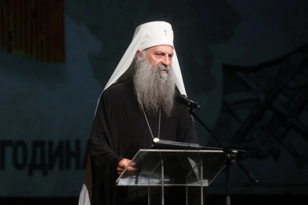 PATRIJARH PORFIRIJE SE OBRATIO NACIJI: “Deobe su izvor zla, a zlo dobra doneti ne može!”