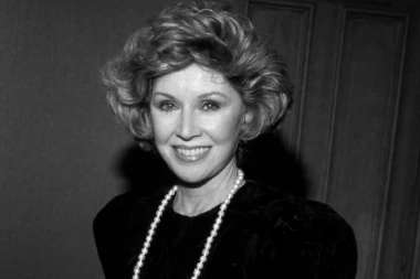 UMRLA POZNATA GLUMICA, NJEN SIN OBJAVIO TRAGIČNE VESTI!