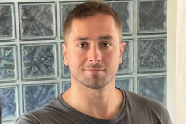 BLOKADERI U KAMPANJI PROTIV NEKADAŠNJEG FINANSIJERA! Plenumaši krenuli sa uvredama! (FOTO)