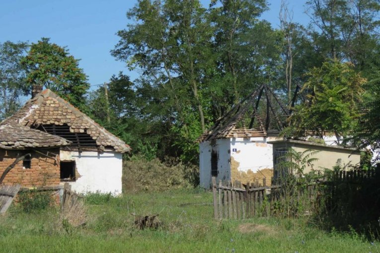 Zapaljen objekat kod Obrenovca
