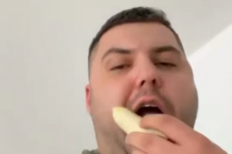 Asmin Durdžić banana