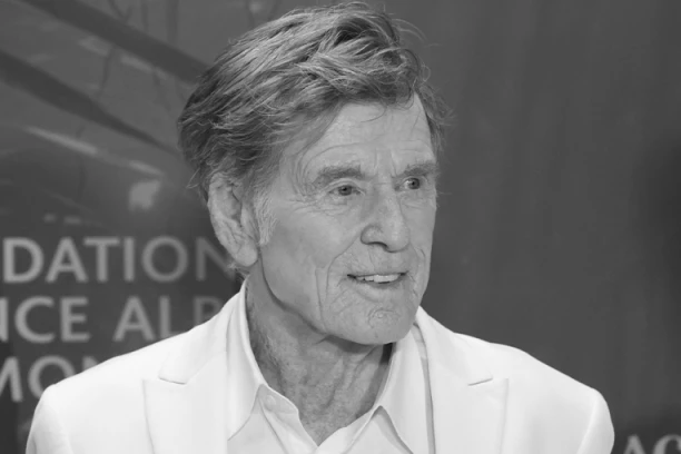 PORODICA SE EMOTIVNIM PORUKAMA OPROSTILA OD ROBERTA REDFORDA! Najbliži skrhani od bola!