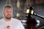 JANJUŠ ZAVRŠIO NA SUDU! Ojadio bivšu devojku ZA VELIKU SUMU NOVCA!