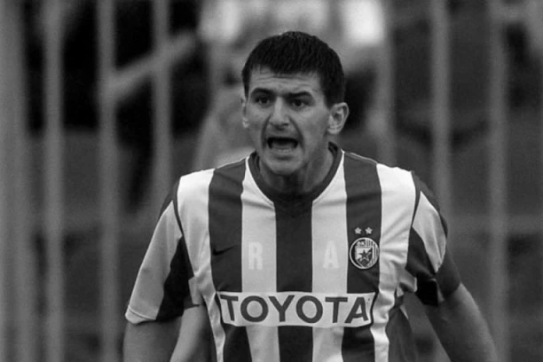 SVE SE PROMENILO KAD MU JE OTAC UMRO: Dejan je bio kapiten Zvezde, a onda je pukla ljubav