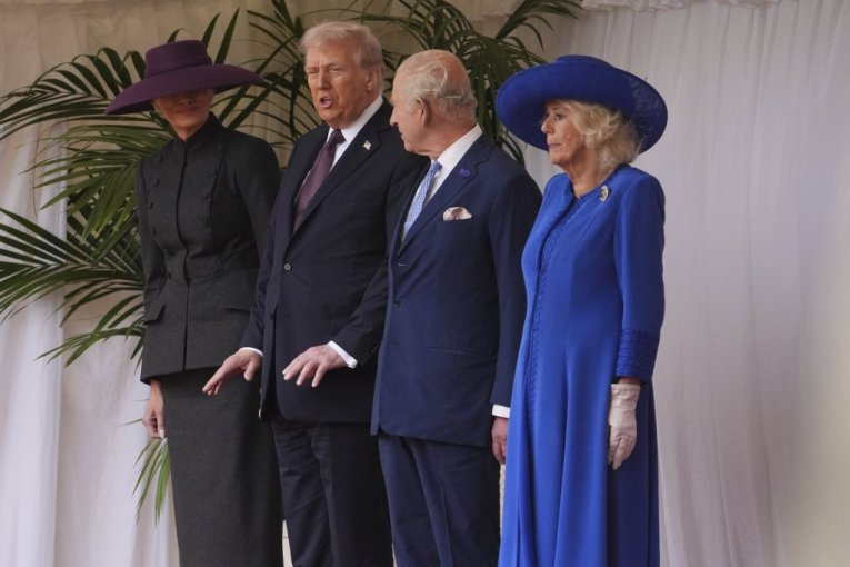 Tanjug/AP Photo/Evan Vucci