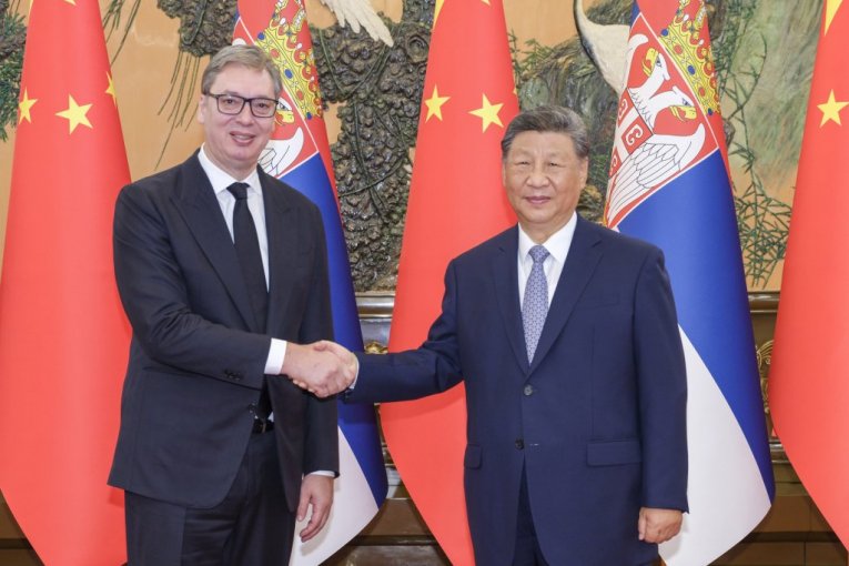 Predsednik Vučić sa predsednikom Kine Sijem Đinpingom