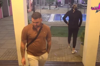 STIGLA JE U ŠIMANOVCE, KREĆE LOM! Nju smo svi čekali - ASMINA ČEKA PRAVI PAKAO!