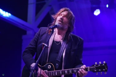 U ZAGREBU DOŽIVEO POMRAČENJE UMA! Haos na koncertu čuvene grupe