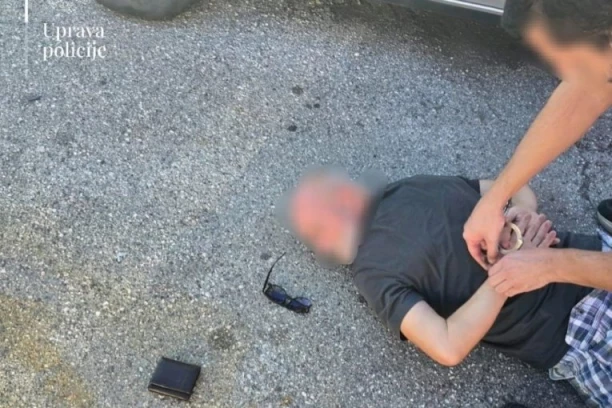 UHAPŠEN MUŠKARAC SA POTERNICE! Naoružan do zuba - u stanu pronađeni puške, pištolj i municija!