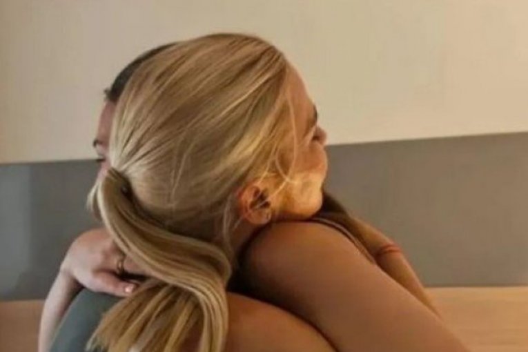 Hana Ikodinović i Nataša Bekvalac