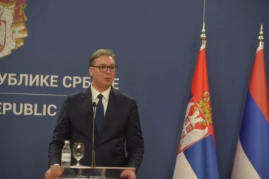 Vučić čestitao Roš Ašanu, jevrejsku Novu godinu