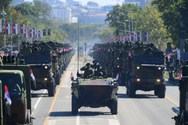 VOJNI ROK ZA SVE MLADIĆE I DEVOJKE U SRBIJI! Ovo predviđaju novi zakoni koji će važiti od sledeće godine