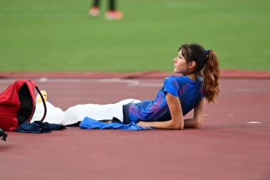 SJAJNO! Angelina Topić odlično počela!