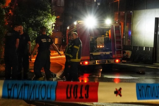 VELIKI POŽAR U PORODIČNOJ KUĆI U LOZNICI! Ima mrtvih!