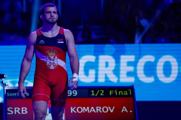 SAZNAJEMO! NIJE SAMO SVETSKO ZLATO: Komarov napravio još veći podvig u Zagrebu - ovo niko nikad nije uspeo! (VIDEO)