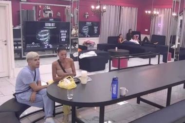 MAJA MARINKOVIĆ ŽESTOKO POTKAČILA SITU! Evo koji je razlog! (VIDEO)