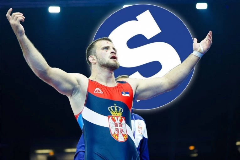 EKSKLUZIVNO! Saša Komarov nam otkrio zašto je pokazao tri prsta u Zagrebu: Evo i što je skinuo šal sa šahovnicom! (VIDEO)