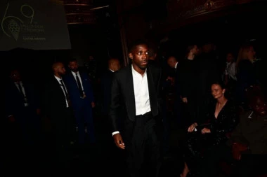 ON JE NAJBOLJI FUDBALER NA SVETU! Dembele dobitnik Zlatne lopte!