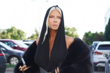 KARLEUŠA OTKINULA NA BIVŠEG SPORTISTU! Pojavio se snimak na društvenim mrežama o kom svi bruje, frajer je oborio s nogu! (VIDEO)