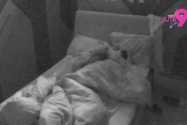 BRUTALNA AKCIJA NAKON ŽURKE - UČESNICI VAN KONTROLE ISPOD POKRIVAČA! Oženjeni takmičar unapred proslavio razvod, objavljen ceo snimak!