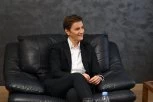 ANA BRNABIĆ SA MALTEŠKIM VITEZOVIMA! Srbija i Suvereni Vojni Red obeležavaju 140 GODINA saradnje – stiže i POŠTANSKA MARKA u čast prve donacije!
