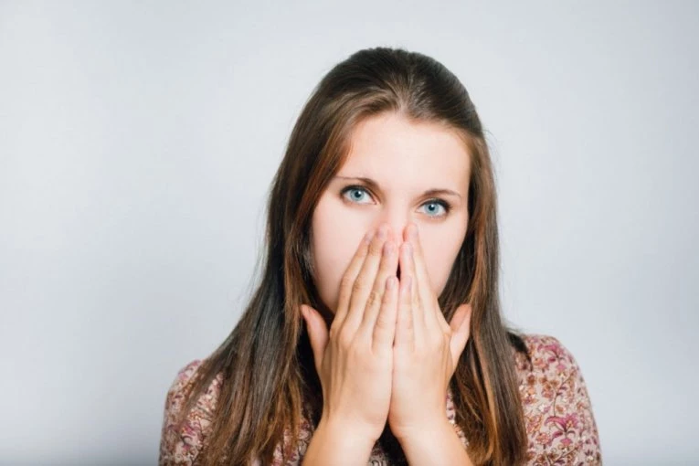 Dva SIMPTOMA koja ukazuju na DIJABETES, a malo ko OBRAĆA pažnju na njih!