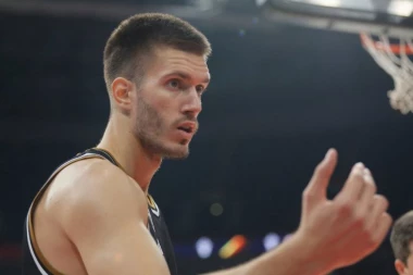 PETRUŠEV NIJE HTEO U ZVEZDU: Otkriven pravi razlog zašto je srpski centar izabrao Dubai!