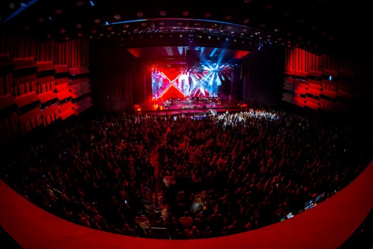 Prvi koncert Lexington benda