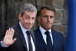 UDARA PO MAKRONU, ŽALI SE NA CIMERE U ZATVORU: Sarkozijeve reči napravile pometnju, evo kako je biti ZATVORENIK BROJ "320535"