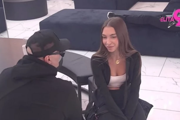 ASMIN PROGLASIO SARU SVINGERUŠOM, PRŠTE UVREDE NA SVE STRANE: "Devojka koja se lako daje na dlanu nikome nije zanimljiva"! (VIDEO)