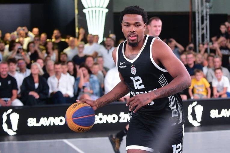 STERLING BRAUN ZA SPORTISSIMO O NOVIM IZAZOVIMA U DRESU PARTIZANA: Otkrio sa kim se najviše druži uz moćnu poruku navijačima! (VIDEO)