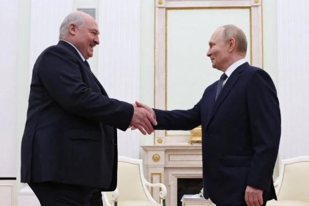 "NEĆE NAS OSTAVITI NA MIRU" Lukašenko otkrio detalje razgovora sa Putinom