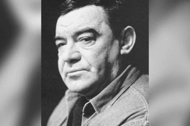 ZBOG POŽARA U JDP SVI PALI U OČAJ, A ONDA JE LEGENDARNI JOSIF TATIĆ POSTAVIO GENIJALNO PITANJE! I pored haosa, svi su pali u trans!