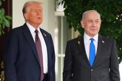 "PRESTANI DA IH GAĐAŠ!": Šok u Tel Avivu, Netanjahu dobio NEOČEKIVANU PORUKU od Trampa! ULAZIMO LI U POSLEDNJE DANE RATA?