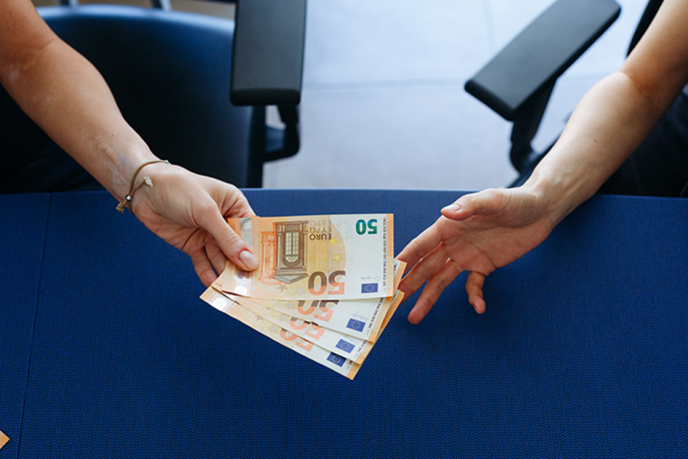CHECK IF YOU ARE ON THE LIST! One-time aid of 40,000 and 50,000 dinars is coming!