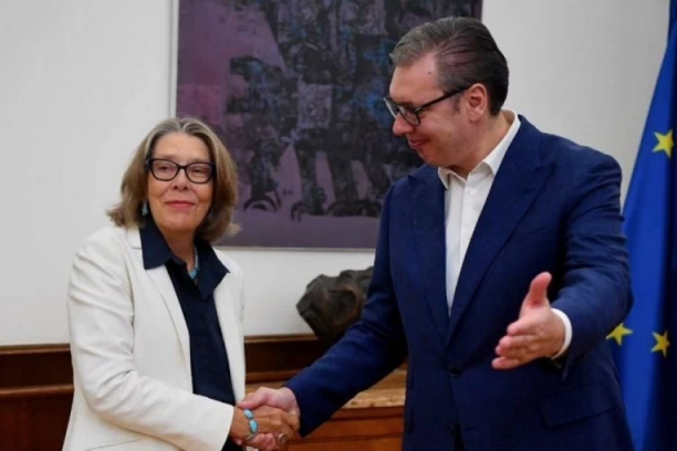 VUČIĆ SE SASTAO SA AMBASADORKOM DANSKE! Poznate teme razgovora: "Pred nama su važni koraci!"