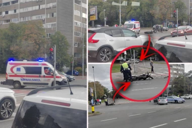 TEŠKA SAOBRAĆAJKA NA NOVOM BEOGRADU: Automobil i motocikl sudarili se kod hotela "Jugoslavija", POLICIJA I HITNA POMOĆ NA LICU MESTA