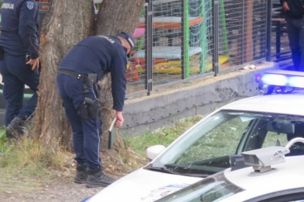 STRAVIČNO UBISTVO KOD VRBASA! Posle svađe izboli muškarca, prilikom hapšenja osumnjičenih pronađen KRVAV NOŽ!