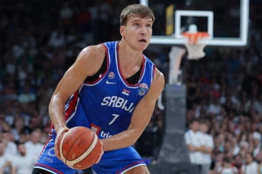 BOGDAN SE OGLASIO USRED NOĆI: Kapiten Srbije okačio jednu sliku i dirnuo sve