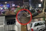 MISTERIJA EKSPLOZIJE U KOSOVSKOJ ULICI! Snažna detonacija odvalila BLINDIRANA vrata, oštećena cela zgrada! U stanu ipak nije bilo plina, policija istražuje stradalog muškarca! (FOTO, VIDEO)
