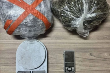 POLICIJA OSTALA U ŠOKU NAKON ŠTO JE UŠLA U STAN! Evo šta je sve zaplenjeno u Rumi!