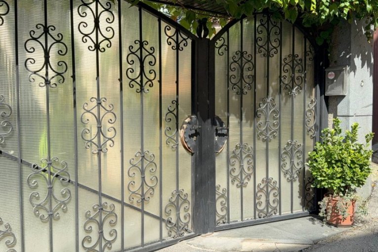 Dino Merlin kuća Sarajevo Alifakovac