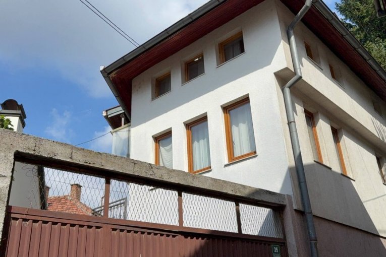 Dino Merlin kuća Sarajevo Alifakovac