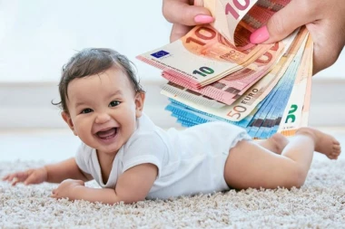 RODITELJI ODUŠEVLJENI IDEJOM! Ako zatrudnite u ovom hotelu, dobijate poklon! OVO SU NAGRADE ZA "VREDNE" PAROVE