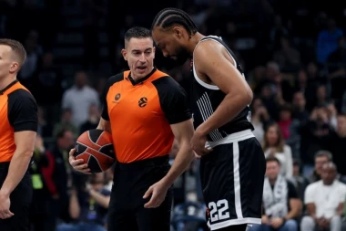 LJUBIMAC GROBARA POBESNEO: Ovako više ne može, menjajte to