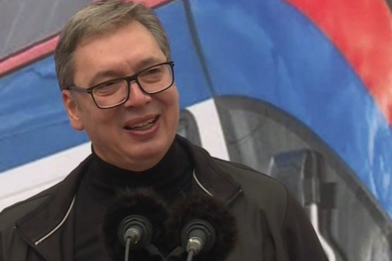 "SINOĆ SU SE RADOVALI NEKI DRUGI, VEČERAS ONI SA NAJLEPŠOM SRPSKOM TROBOJKOM"! Vučić se ponovo oglasio i poslao moćnu poruku! (FOTO)