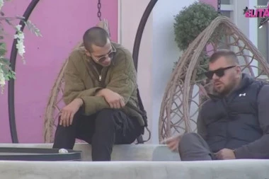 NERIO SE SLOMIO OD EMOCIJA, SKRHAN SKROZ! Janjuš mu uputio MOĆNU poruku, spomenuo i pokojnog brata!