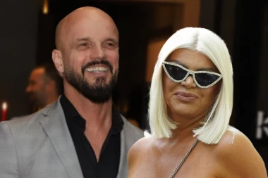 ŽESTOKO! Dara Bubamara BRUTALNO udarila po Bobanu Rajoviću!